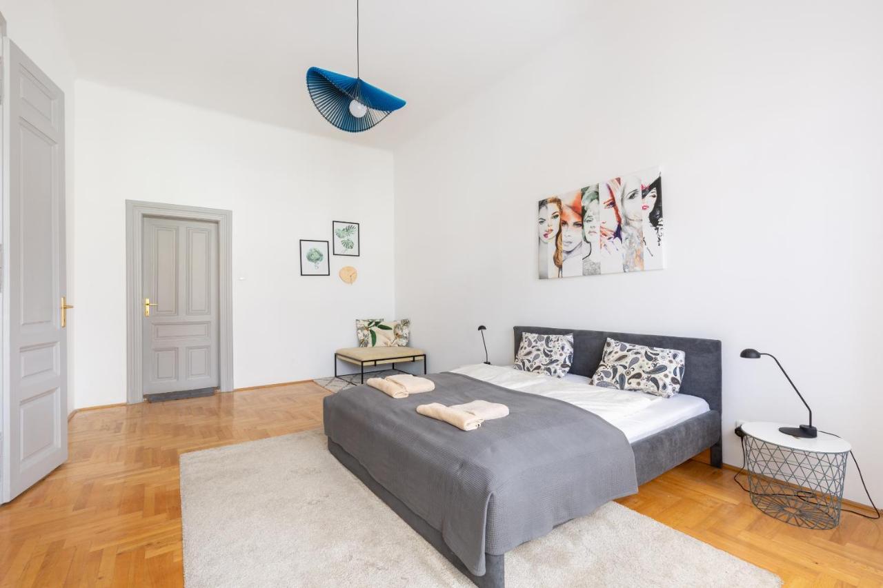 Sz9 Szent Istvan Apartment Budapest Exteriör bild